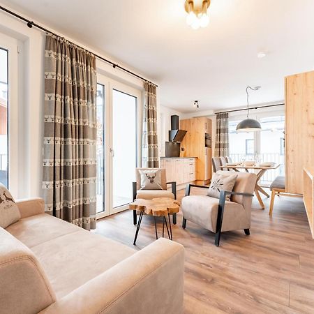 Falken Suites Top 5 Kaprun Exterior foto